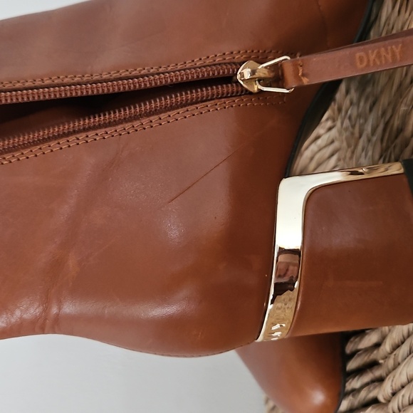 DKNY Brown Leather Ankle Boots Size 6.5 - Picture 8 of 8